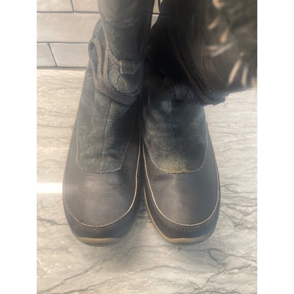 The North Face Nuptse Primaloft 200g Black Suede Faux Fur Boots Womens 9.5 - Picture 6 of 7